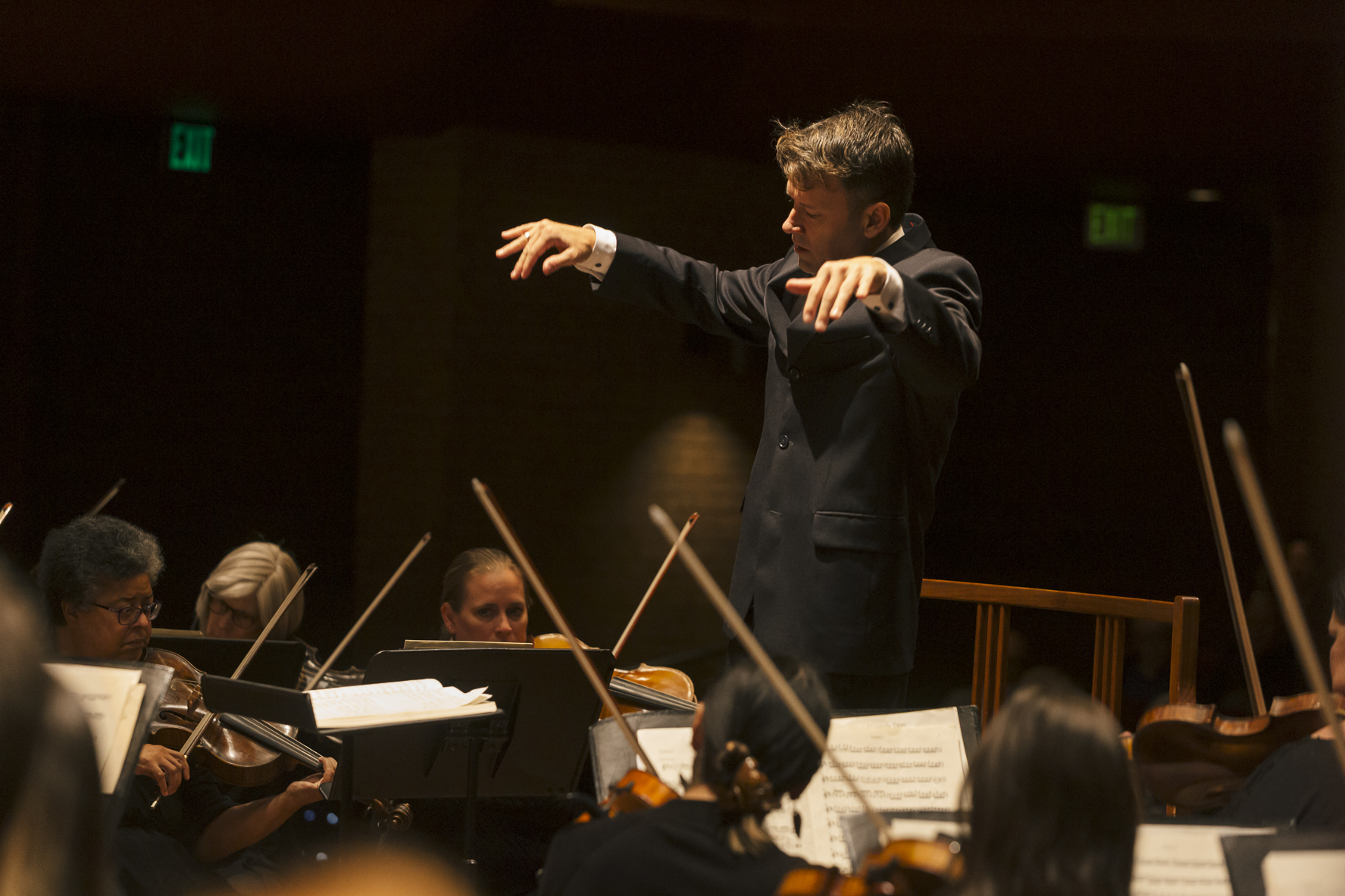 ROBERT MOODY CONDUCTS 3 ORCHESTRAS